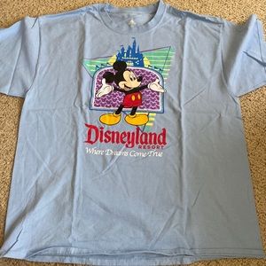 Disneyland Resort Tshirt XL